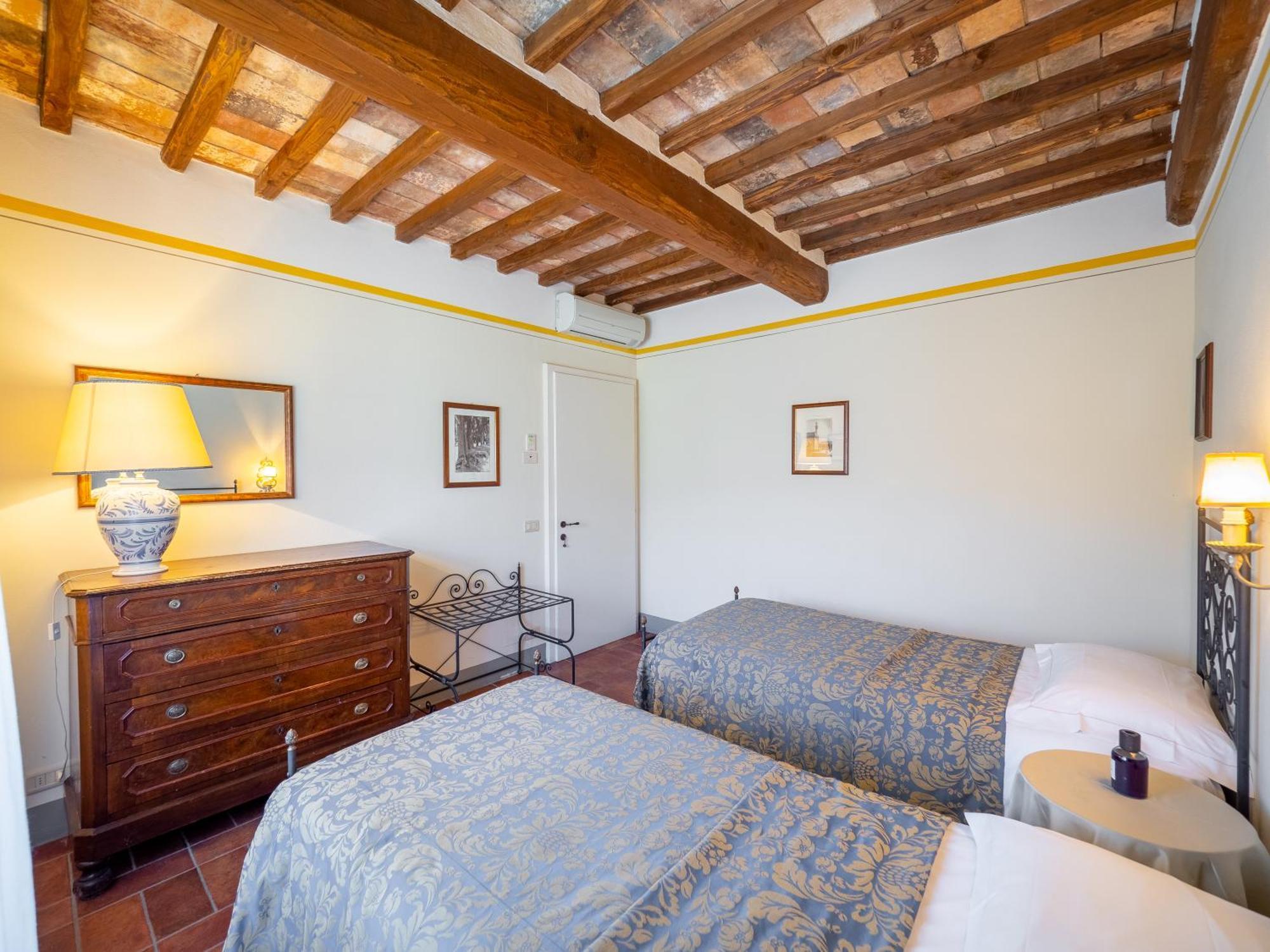Villa Borgo San Pietro Кортона Номер фото